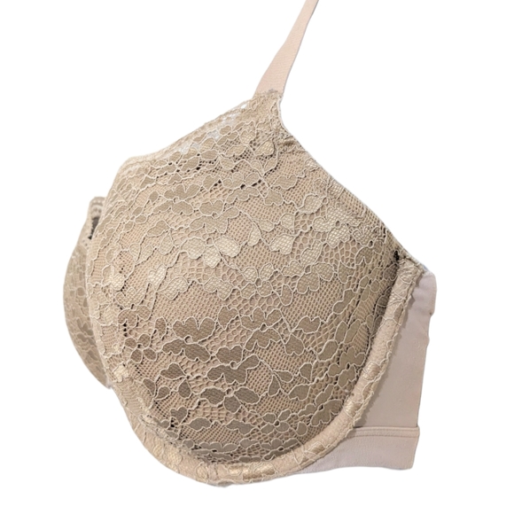 Warner's Intimates & Sleepwear Warners Underwire 2 Bras Lace Escape